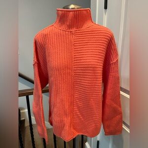 New Peach woman’s orange mock sweater large knit